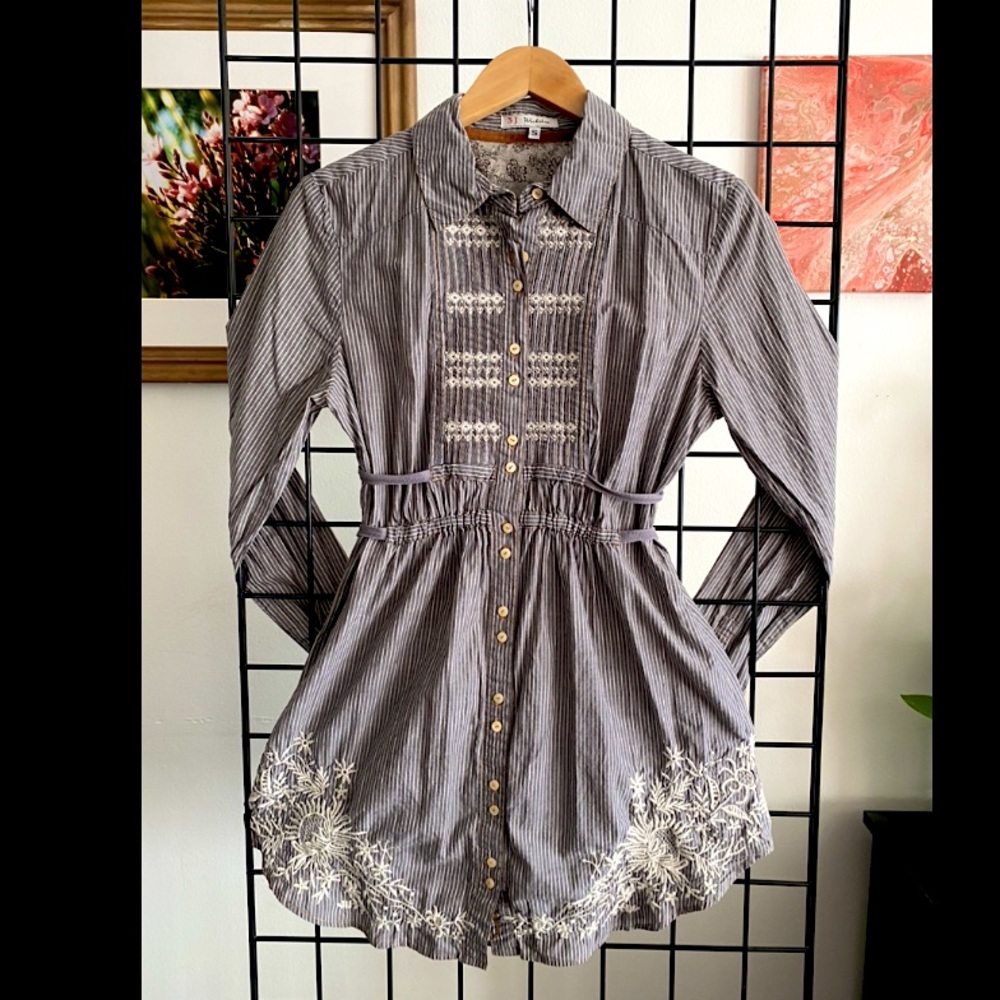 “Johnny Was | 3J Workshop” Grey Embroidered Hi-Lo Dress